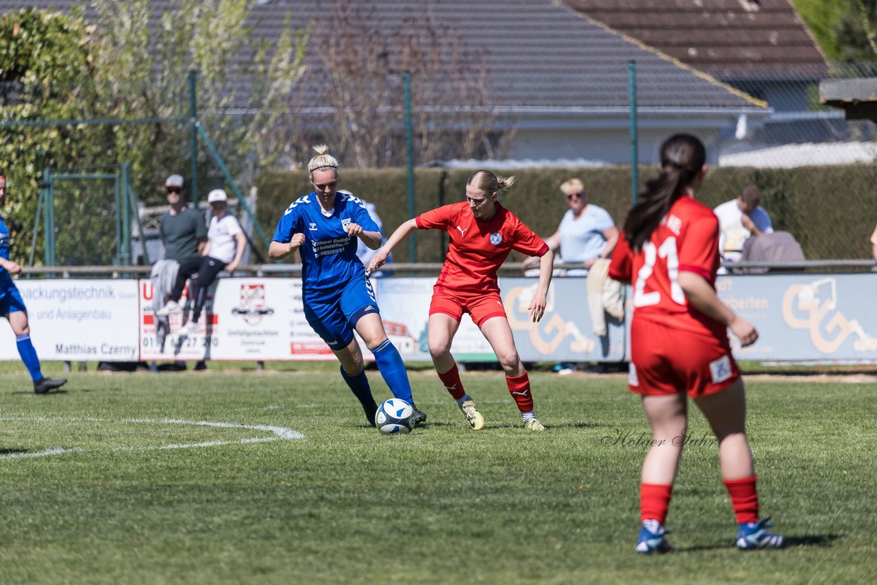 Bild 367 - F TSV Zarpen - Holstein Kiel II : Ergebnis: 2:6
